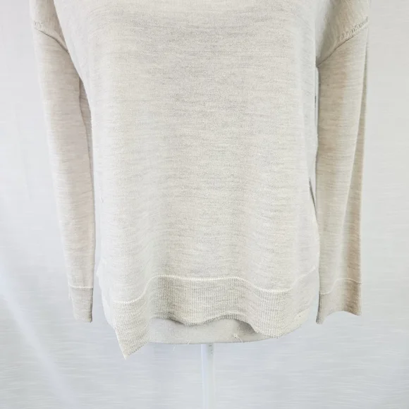 Zadig & Voltaire 100% Merino Wool Lightweight Sweater size Small - Picture 3 of 13